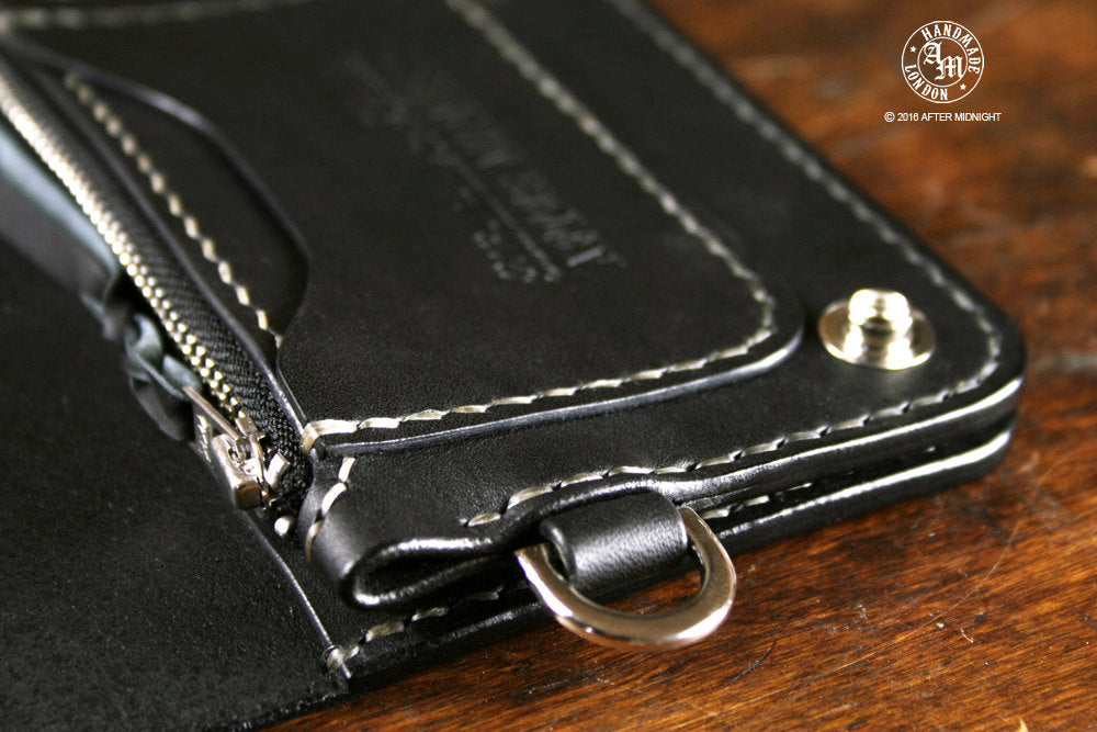 Trucker Wallet 'Standard' in Black - Short